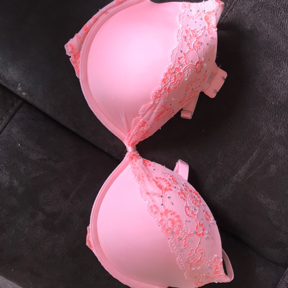 Victoria secret bra